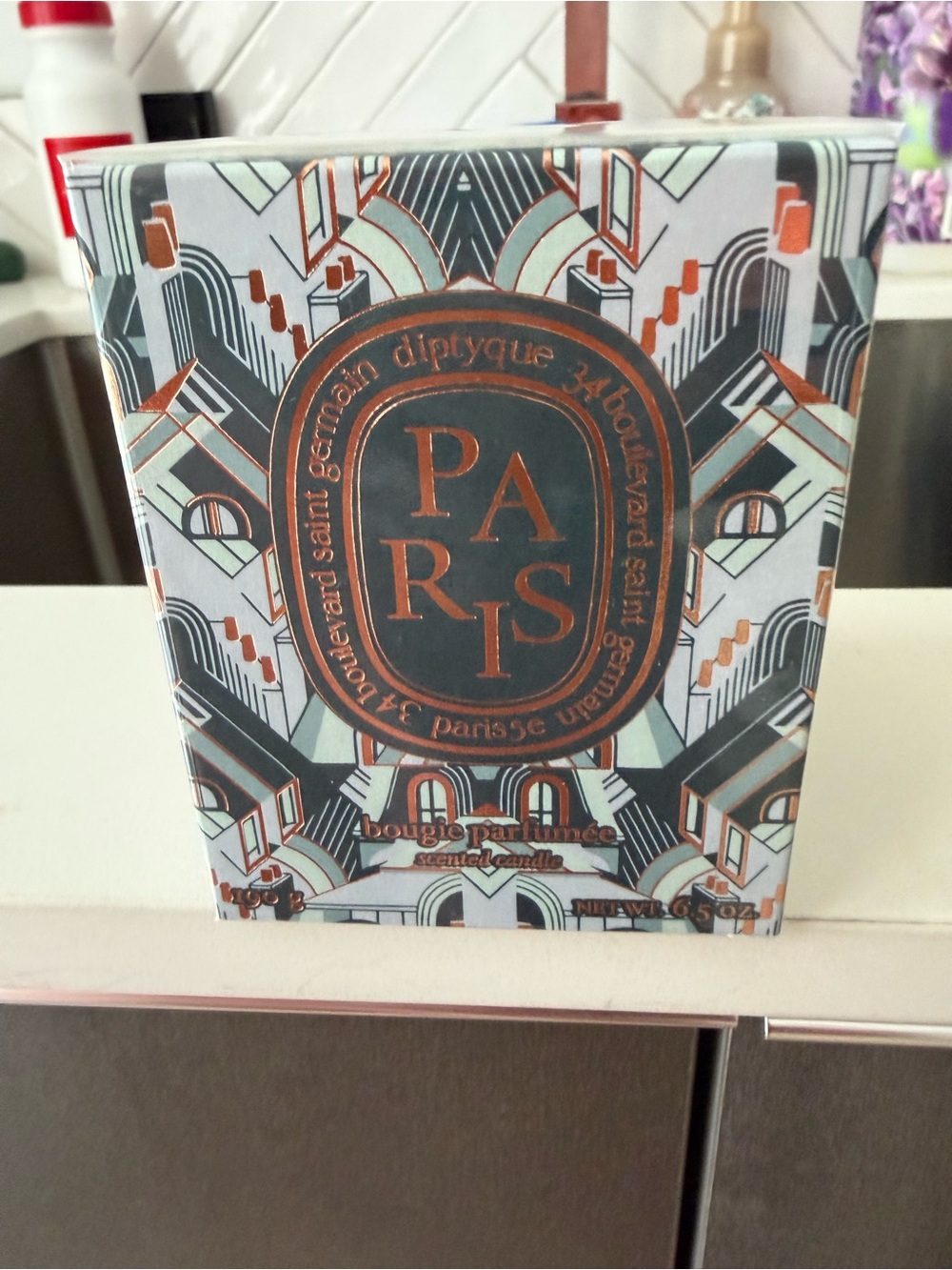 DIPTYQUE CANDLE LIMITED EDITION CITY- Paris Scented Candle New in Decorative Box